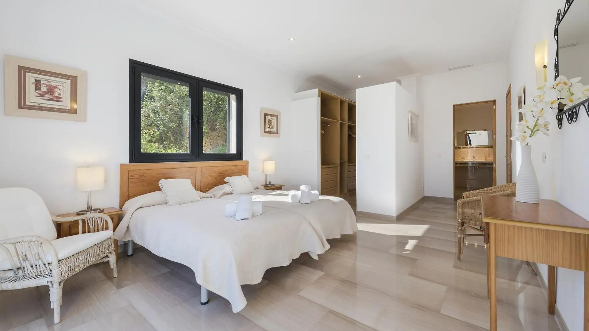 Villa Oronella Поланко 0*,
